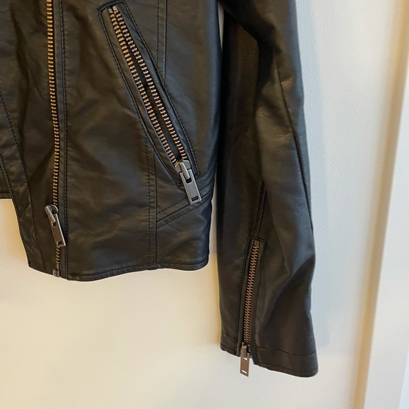 Anthropologie Vegan Leather Moto jacket, size sm - Picture 2 of 4